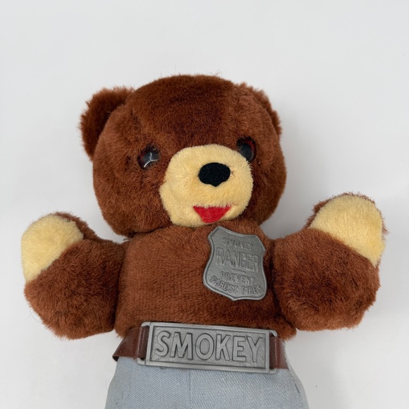 Vintage Ideal Toy Smokey Bear Plush Forest Park Ranger Badge Belt Buckle USA - Picture 4 of 16